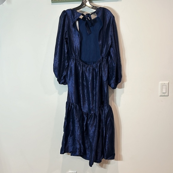TOPSHOP Premium Textured tiered open back Midi Dress Medium Blue Metallic Size 6 - Picture 9 of 10